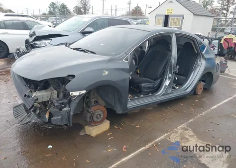 2015 Nissan Sentra S z USA, uszkodzony, nr VIN 3N1AB7AP0FY383992